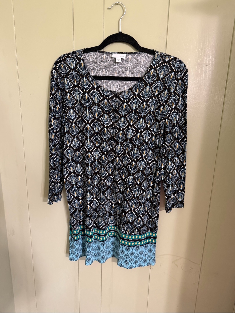 J. Jill Black and Blue Patterned V-Neck Tunic with Teal Hem